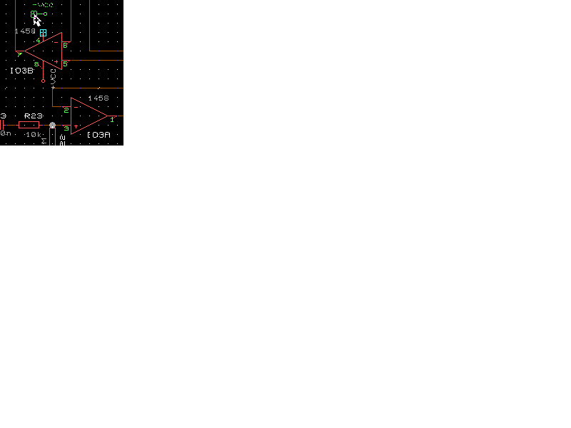 Dva opera�n� zesilova�e v jednom pouzd�e s r�zn�mi zna�kami